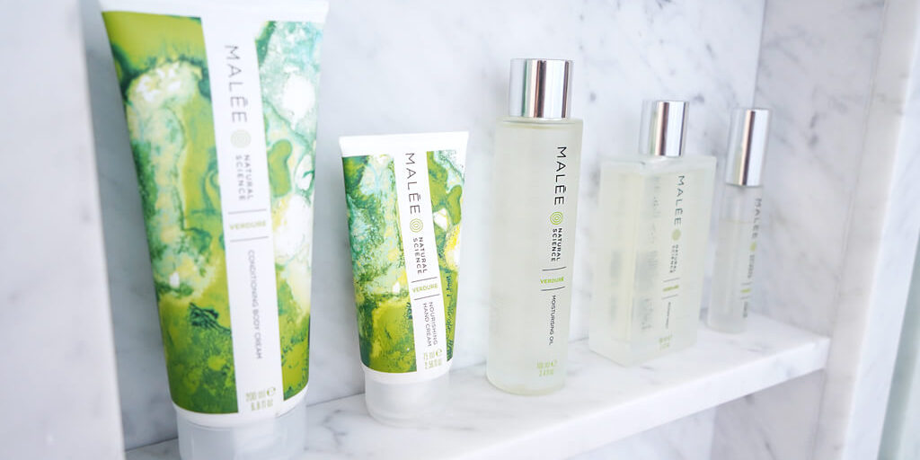 Oil-In-the-bathroom (1) Oil in the bathroom - Malée Natural Science