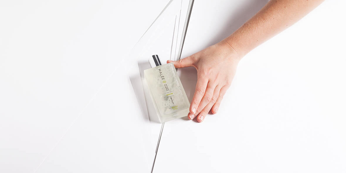 UKRoomMistBackground3 Malée Natural Science - 100ml Verdure Room Mist